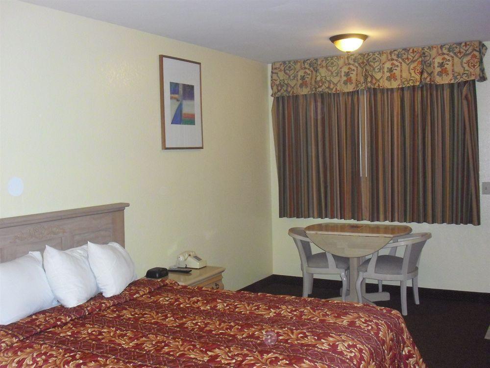 Beachway Inn Arroyo Grande Zewnętrze zdjęcie