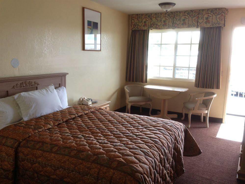 Beachway Inn Arroyo Grande Zewnętrze zdjęcie